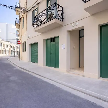 2-bedroom In Msida, Easy Access To Valletta